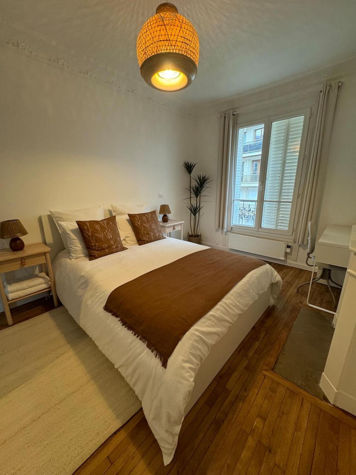Superbe 2p Renove A Neuf, 15, Proche De Apartment Paris